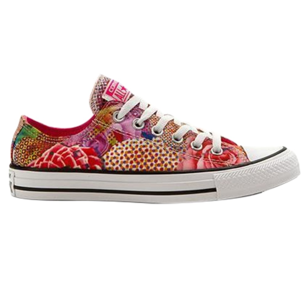 Never worn size 7 converses